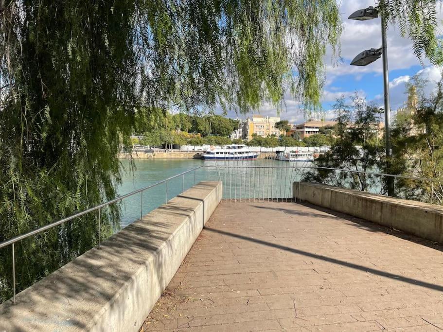 Selva La Bella. En el Corazón de Triana Apartamento Sevilha Exterior foto