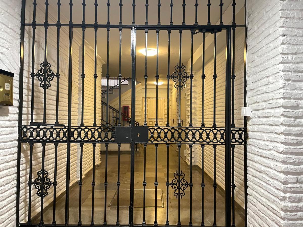 Selva La Bella. En el Corazón de Triana Apartamento Sevilha Exterior foto